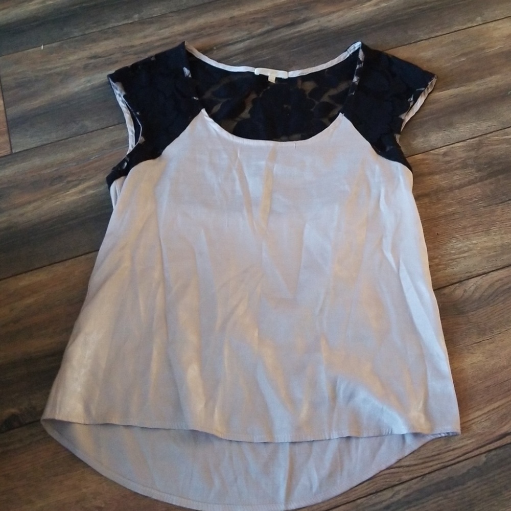 Just Ginger size Medium adorable top